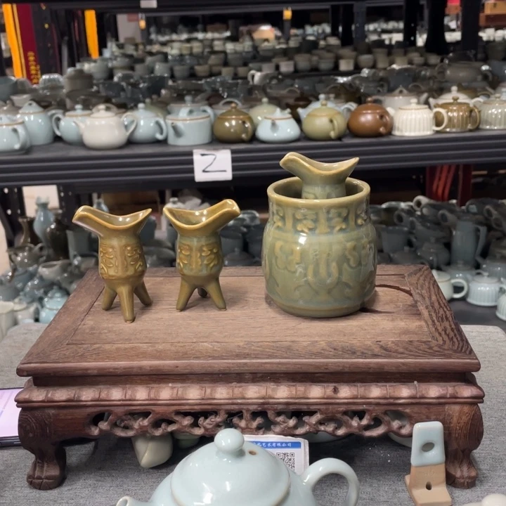 摆件青绿釉温酒器分酒器➕爵士酒杯一对