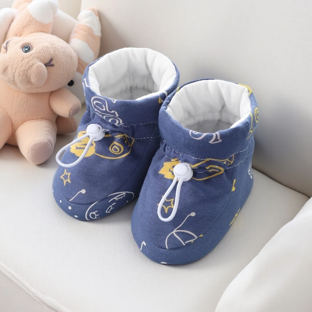 婴儿鞋子软底棉鞋夹棉护脚套0-1岁新生儿男女宝宝春秋冬学步鞋