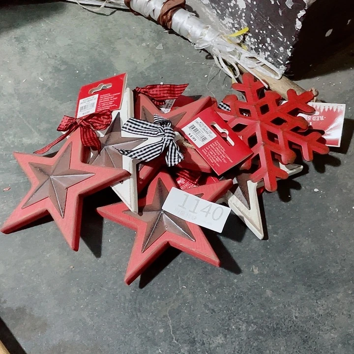 摆件一****士孤品老货微瑕瓷