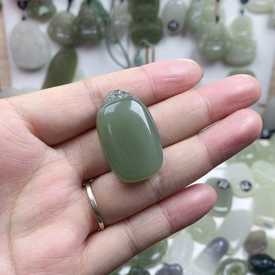 和田玉未镶嵌颈饰5****4平安无事牌1305