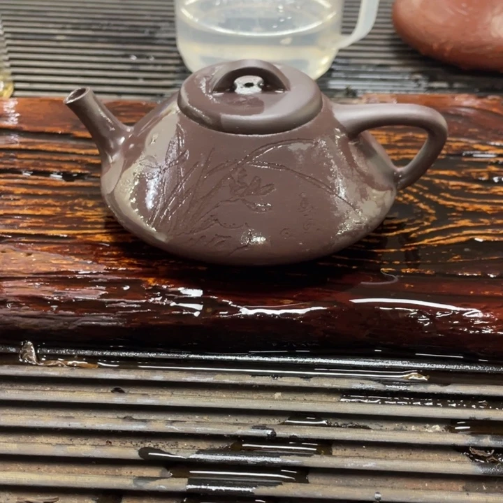 茶壶紫砂和瓢紫泥