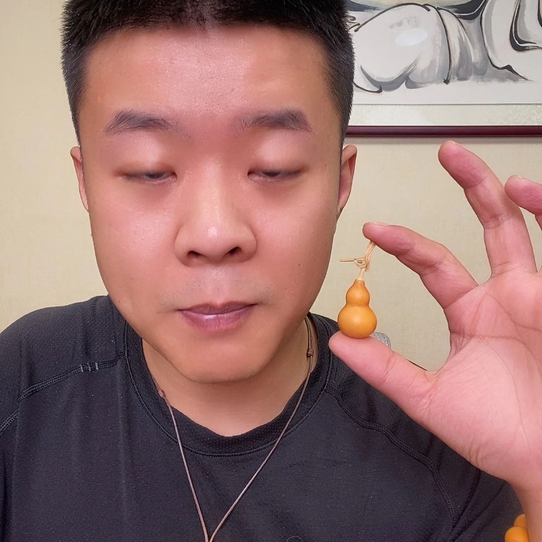 M***d吊坠柏香籽/百香籽