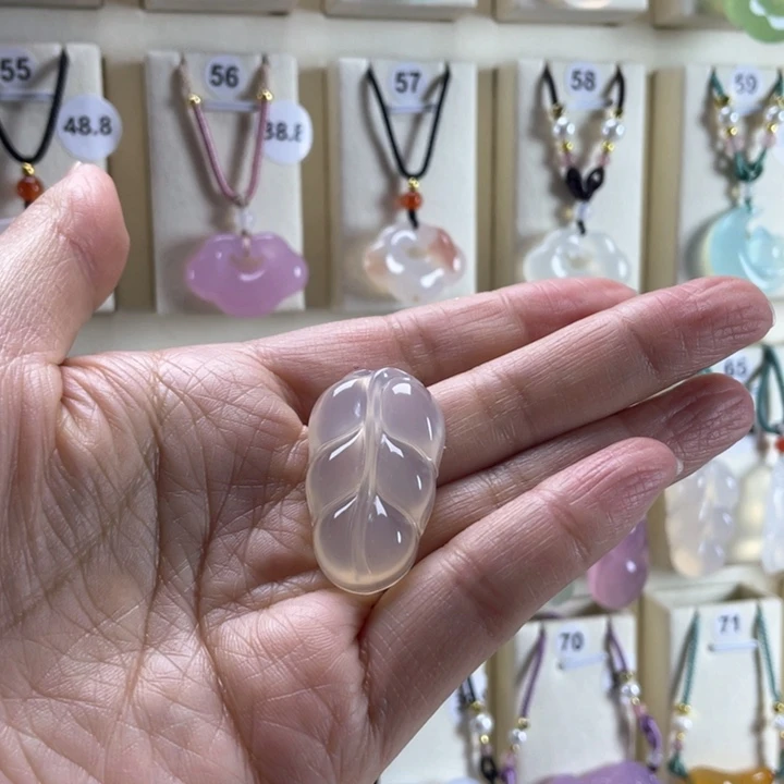 玛瑙/玉髓颈饰未镶嵌小**_