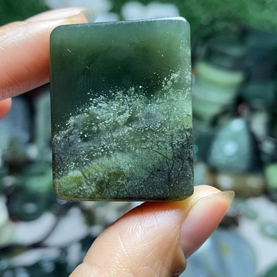 未镶嵌和田玉（糖玉）珠宝半成品