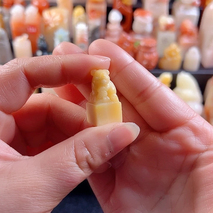 老挝石印石1.3厘米，猪