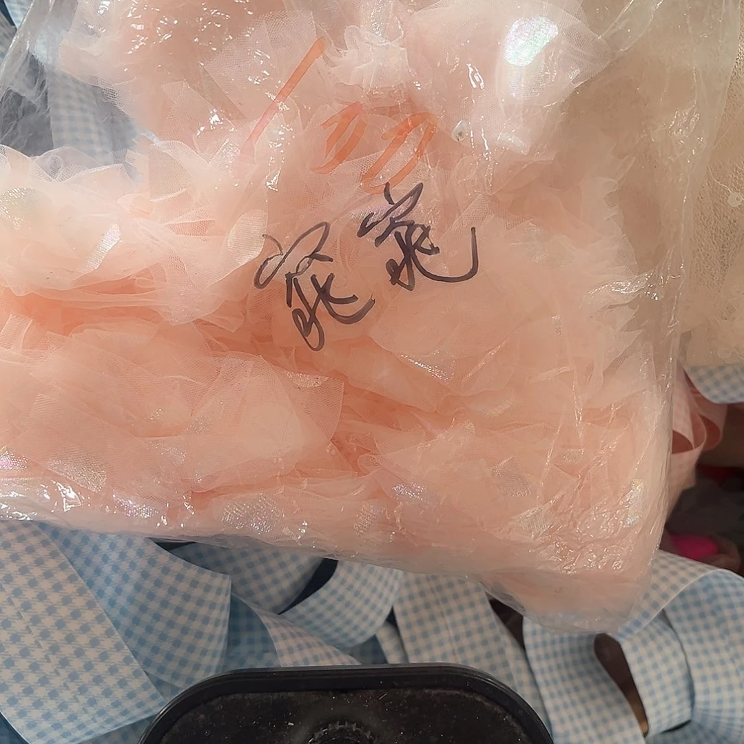 窕****fghjkkgfhjjjgghhhhb