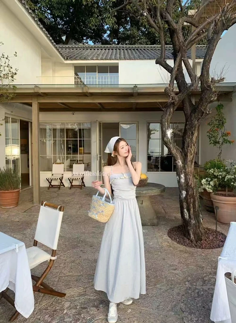 0145-2025夏季新款韩系吊带裙配头巾可系腰带细蕾丝边拼接*177
