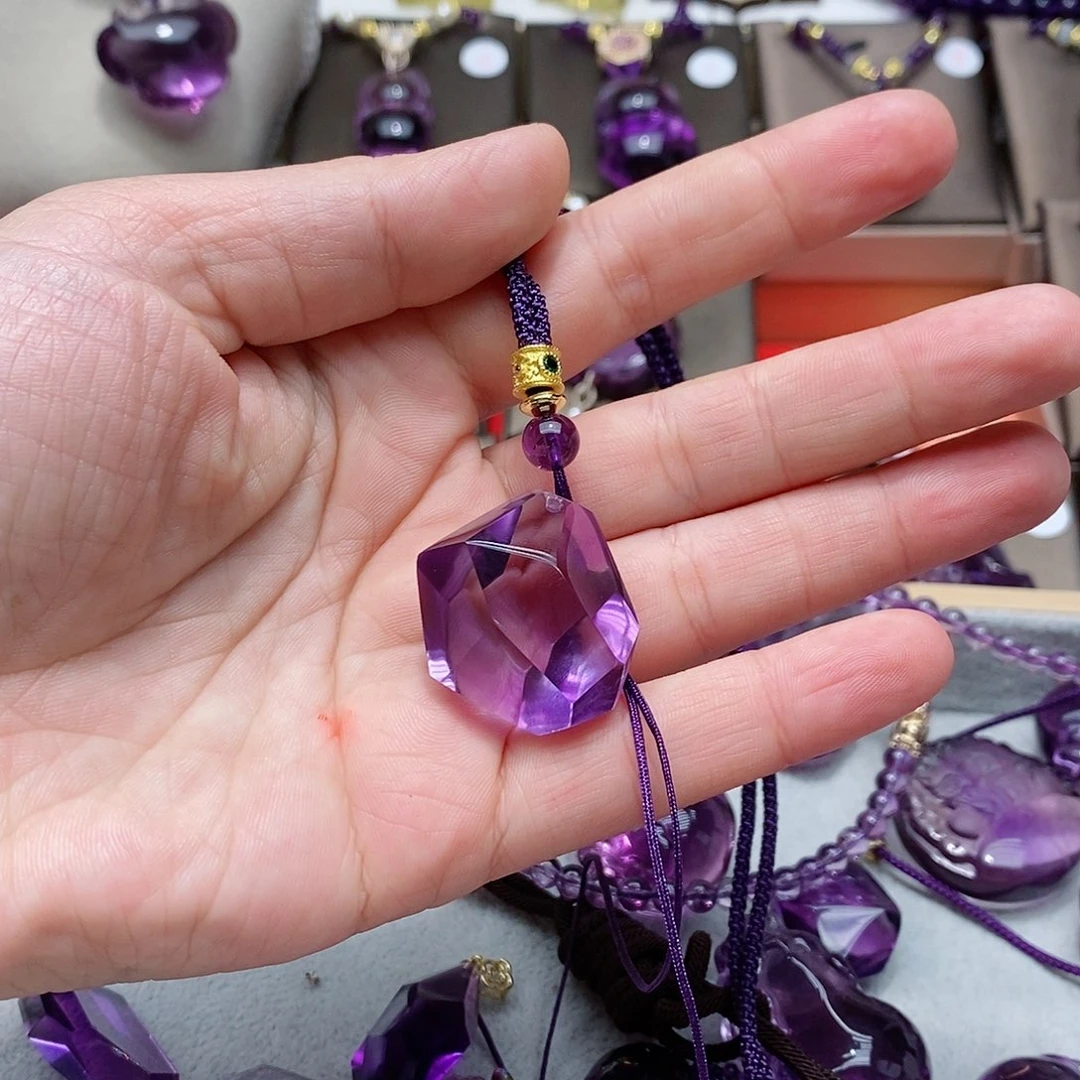 紫晶吊坠(赠链)未镶嵌紫水晶吊坠
