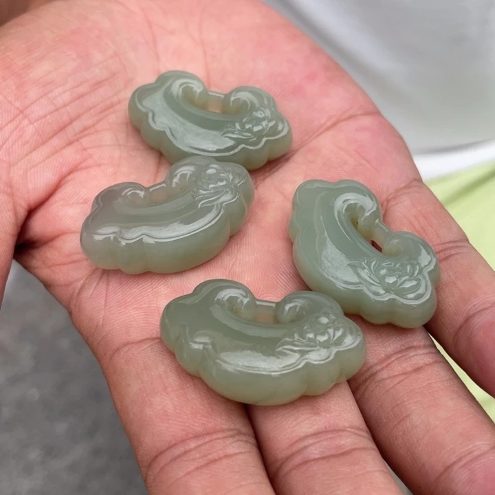 和田玉未镶嵌颈饰多样性发货，发其一