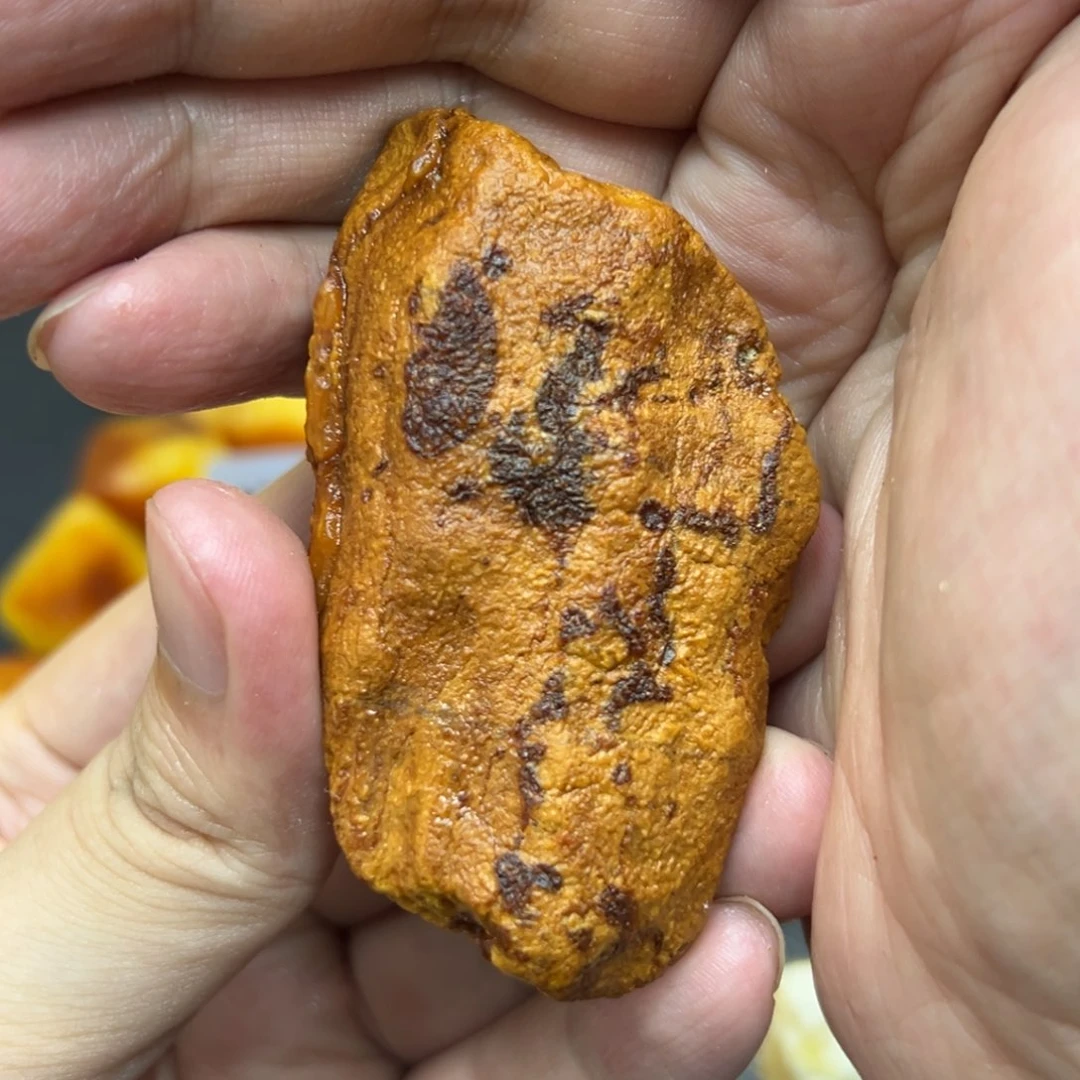 定制琥珀未镶嵌蜜蜡