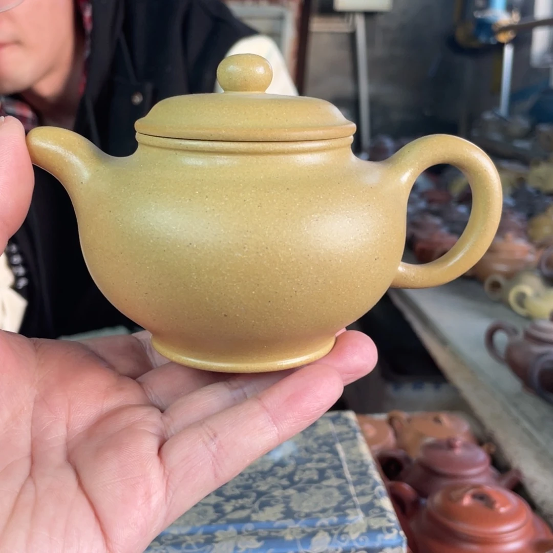 茶壶紫砂ZFF。 本绿。 掇只。全手工。 280CC