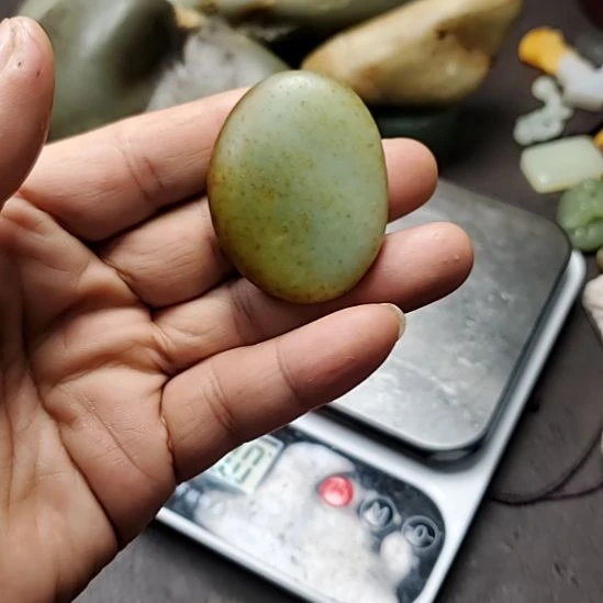 和田玉（糖玉）未镶嵌挂件