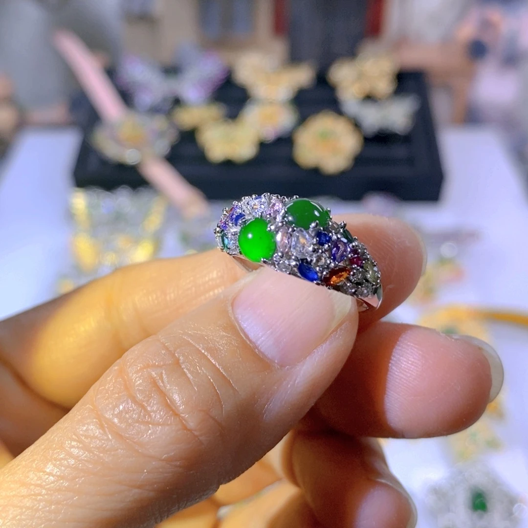 颈饰银S925镶嵌翡翠