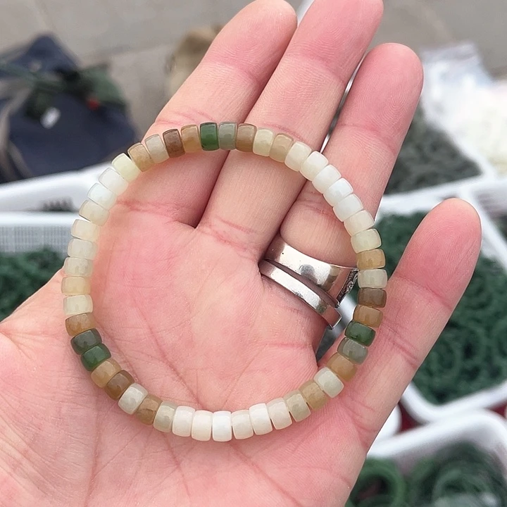 和田玉吊坠未镶嵌直切药片6m