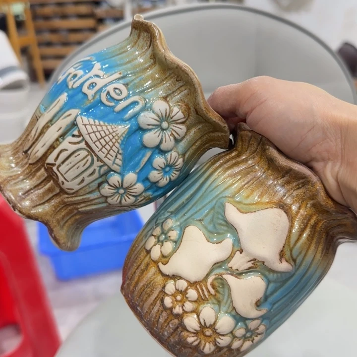 凑9块包邮，有孔，陶瓷花盆