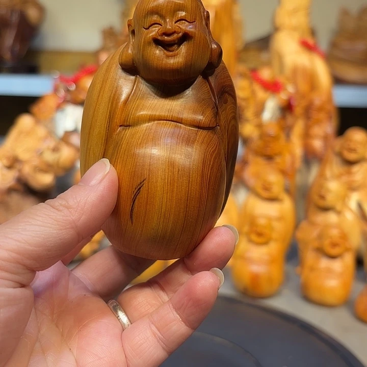 柏木太行崖柏弥勒佛