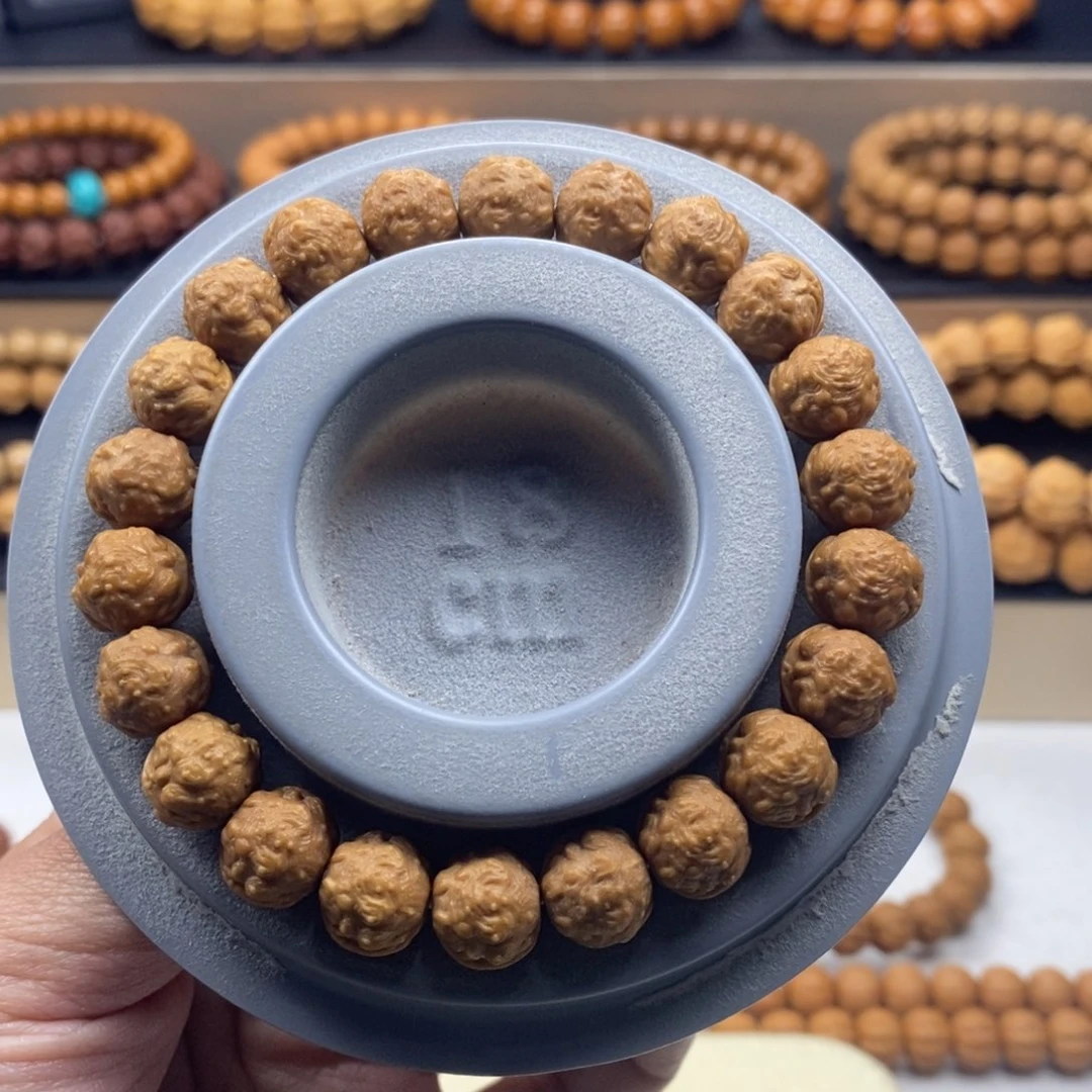 猴头核桃手串小蟾王11mm
