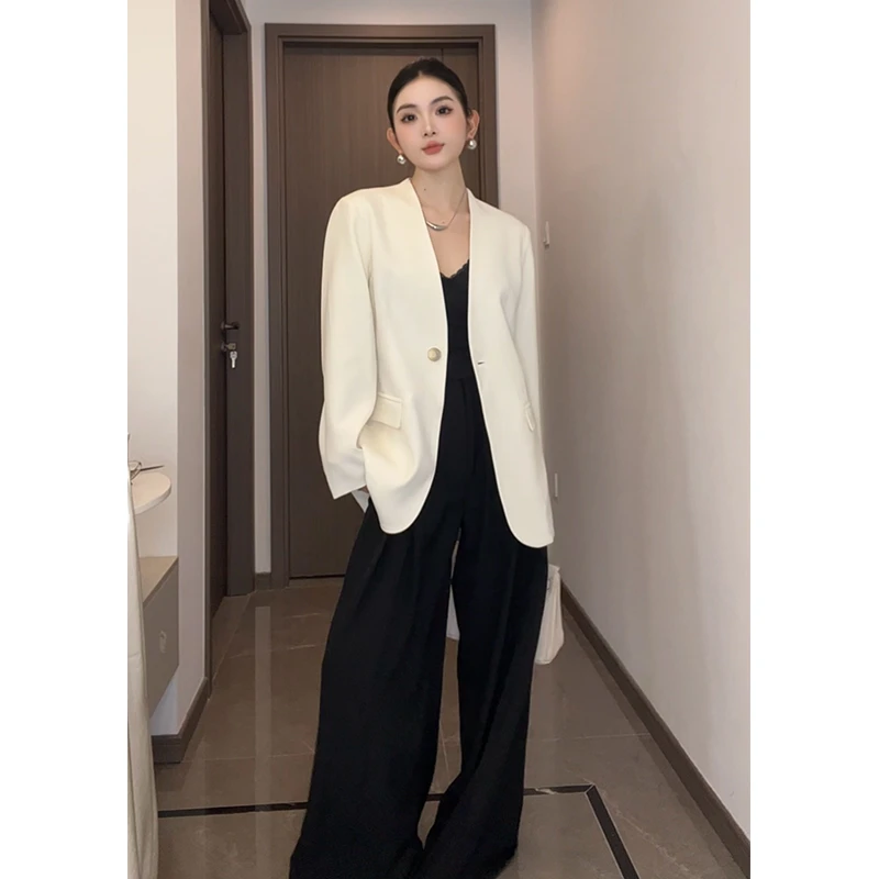 极简设计感无领西装外套2025秋装新款韩版高级感休闲气质显瘦西服