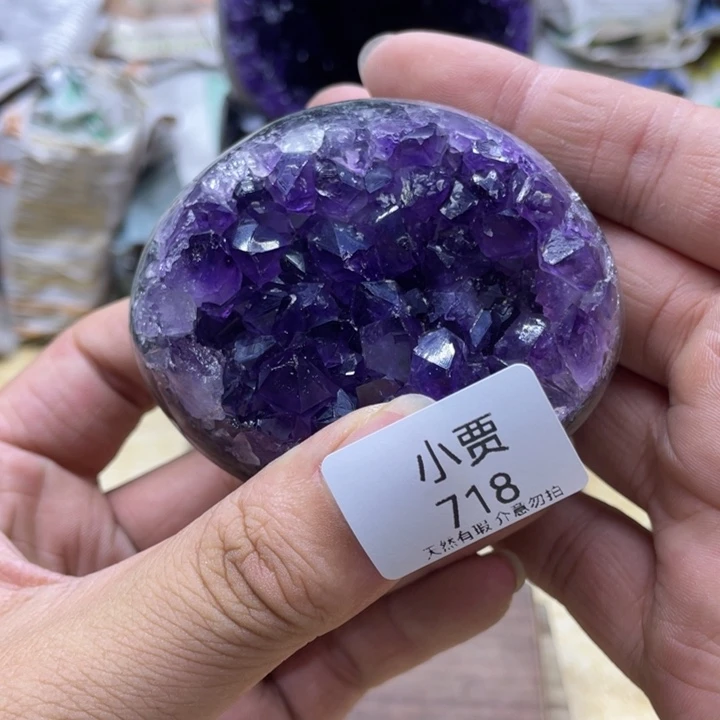 未镶嵌水晶大型摆件（非配饰）