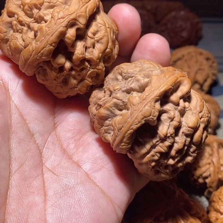 无***_文玩核桃吊坠核桃