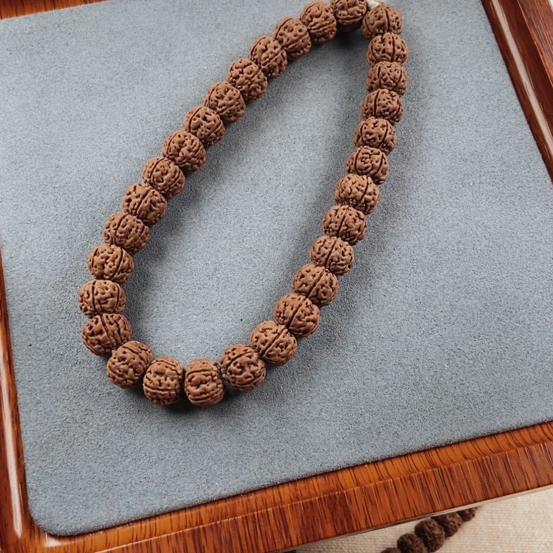 金刚菩提吊坠我****角老树王