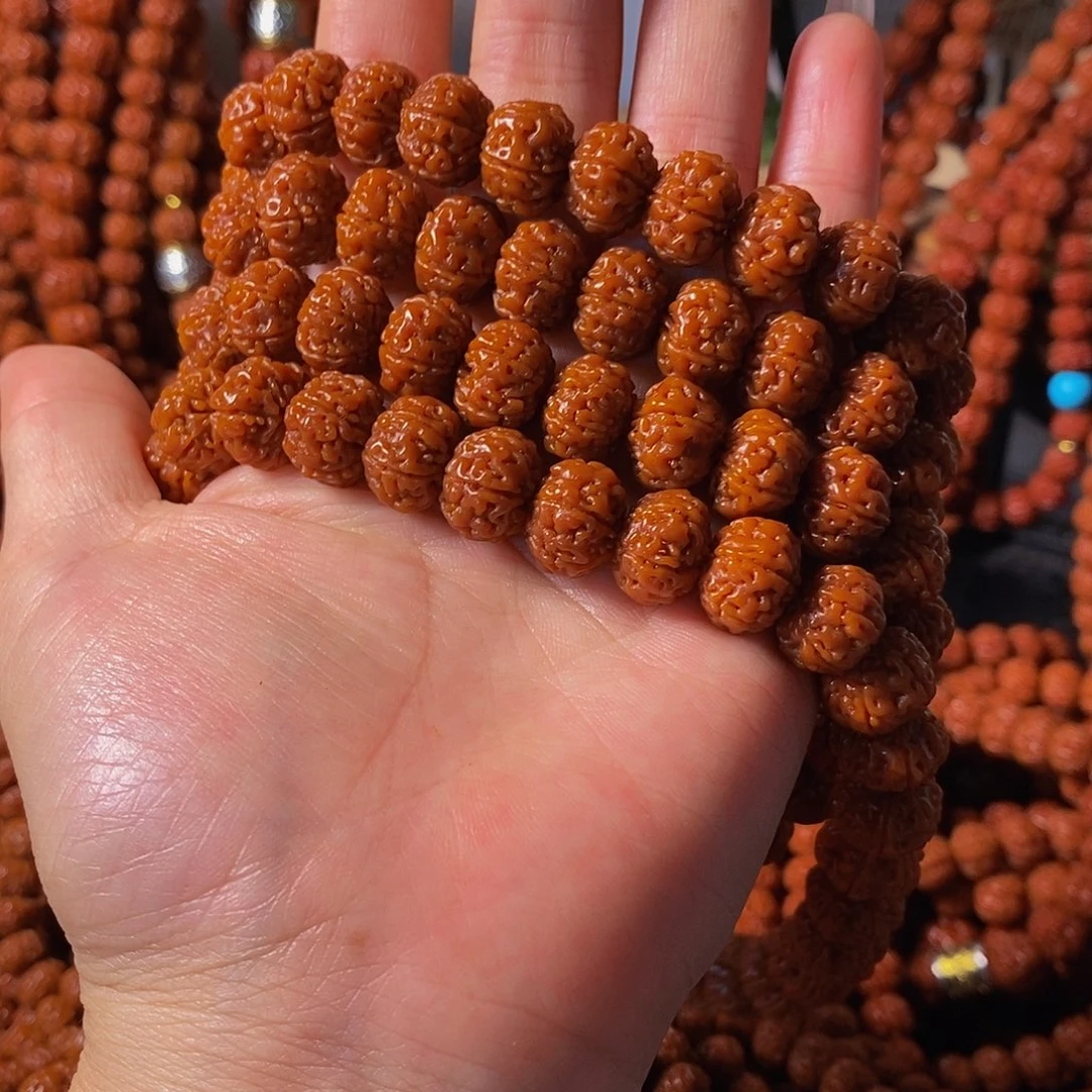 金刚菩提手串给****见1.2六瓣多圈