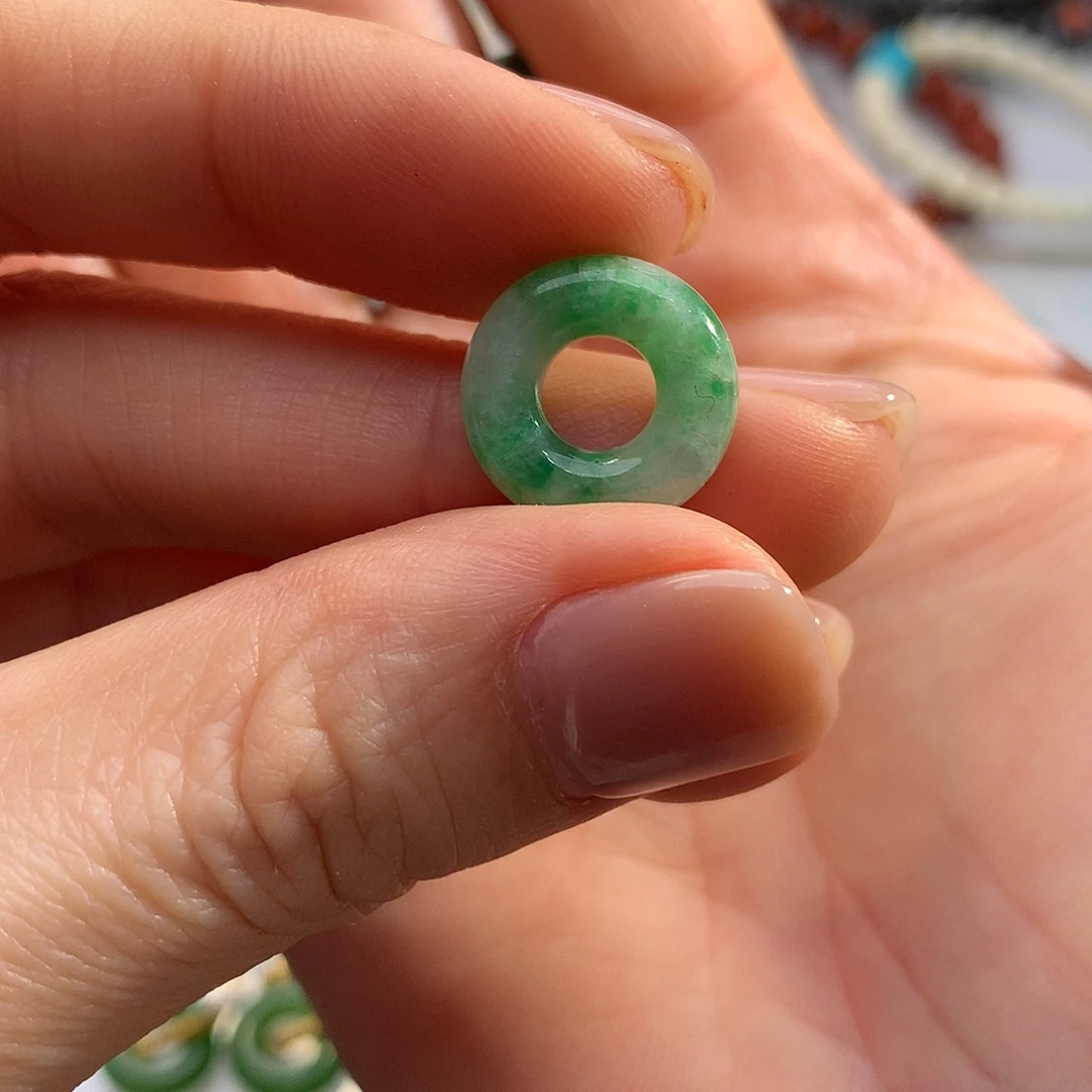 翡翠未镶嵌吊坠(不含链)翡翠吊坠有纹