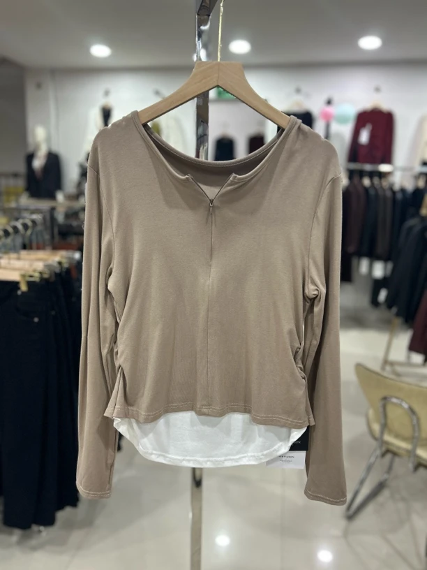 V领褶皱假两件长袖T恤内搭休闲百搭运动不规则抽绳打底衫女士