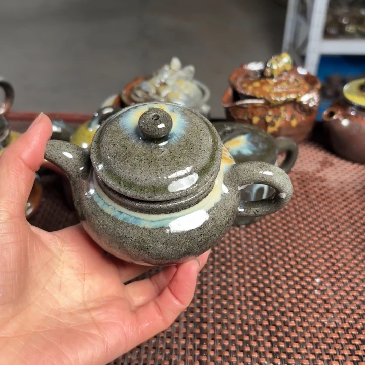 紫砂茶杯中仿古壶160 C