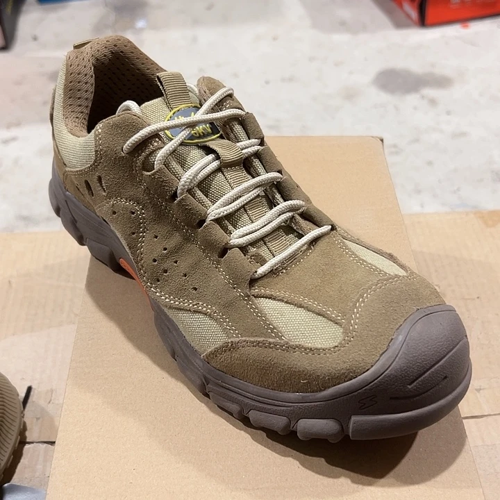 编码。  号。  41码微瑕防砸防刺劳保鞋