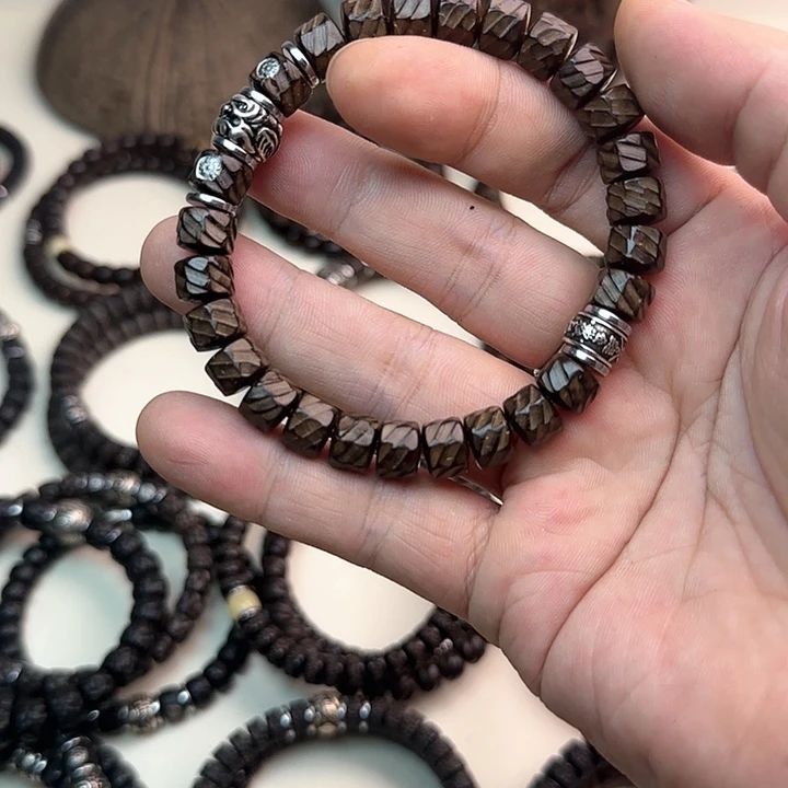 【闪购商品】椰蒂手串97龙鳞双配饰