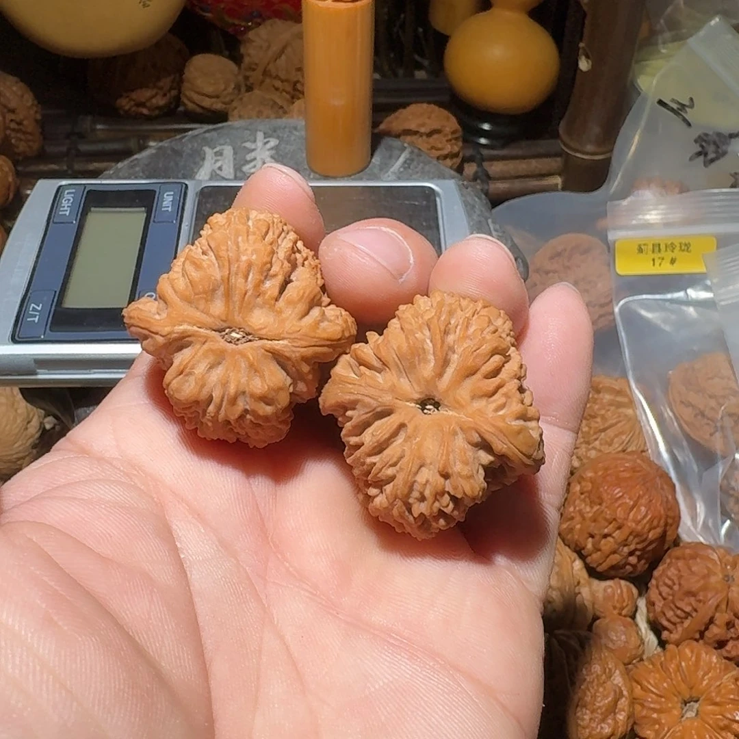 核桃山地全品南疆石