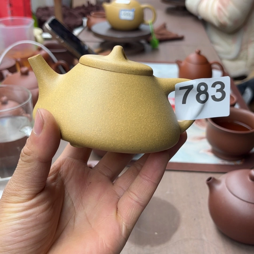 紫砂茶壶黄金段子冶石瓢210左右瑕疵