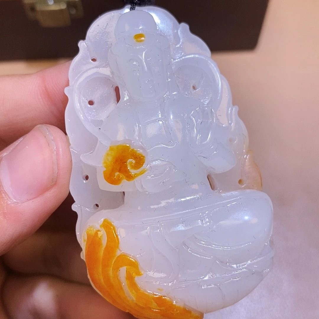 和田玉颈饰未镶嵌L8