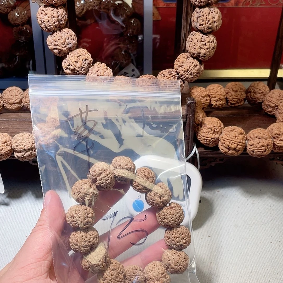 草***面金刚菩提手串尼泊尔