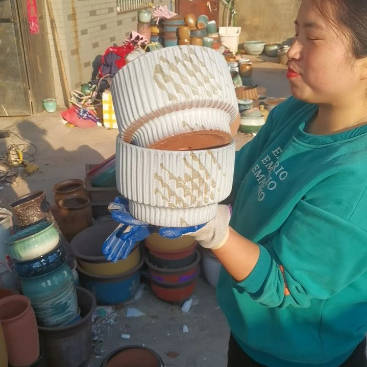 口19高12瑕疵两个盆子
