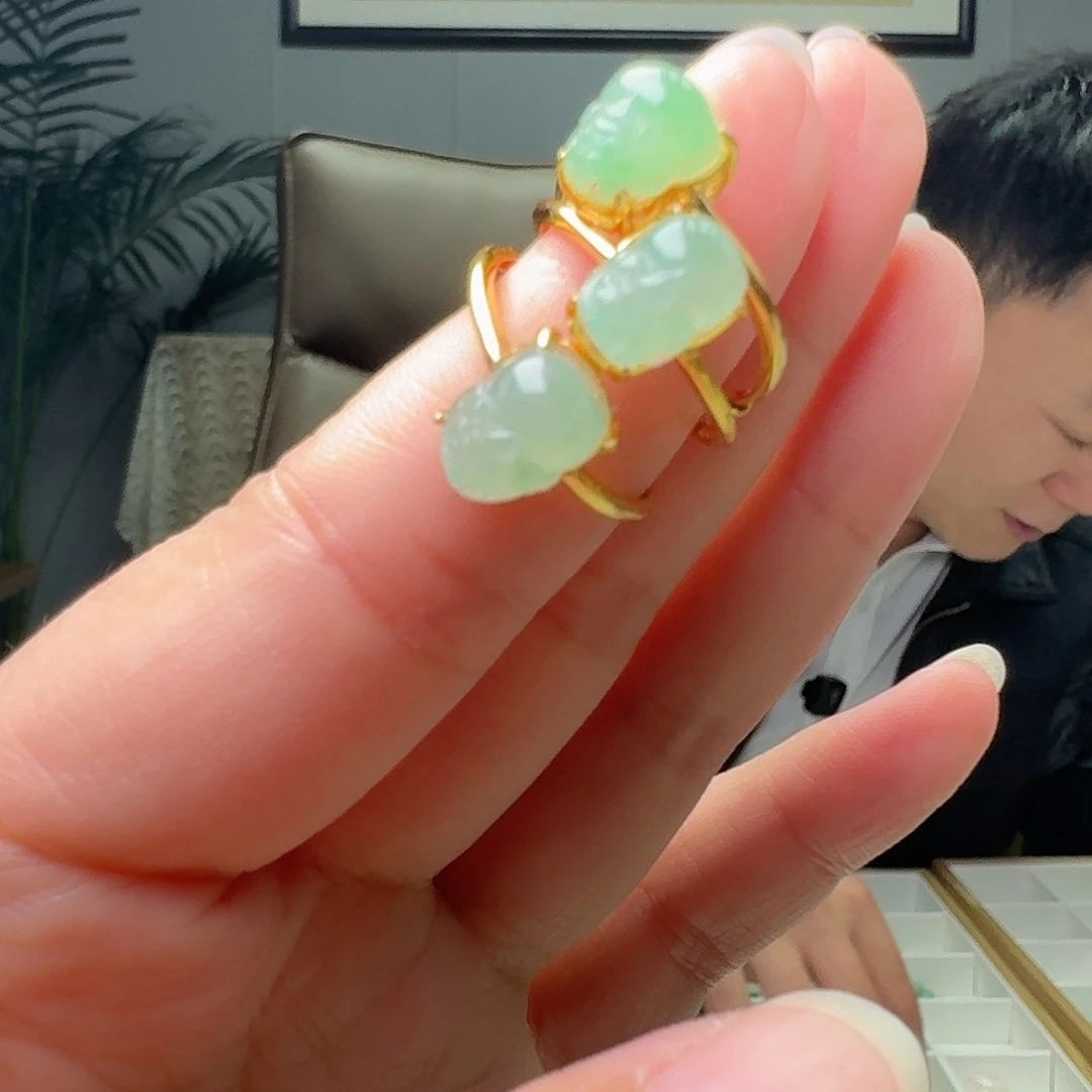 翡翠银S925镶嵌戒指多样性发货其一