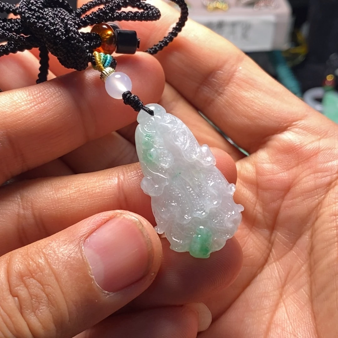 翡翠未镶嵌颈饰天然缅甸翡翠A货冰飘花白菜百财吊坠