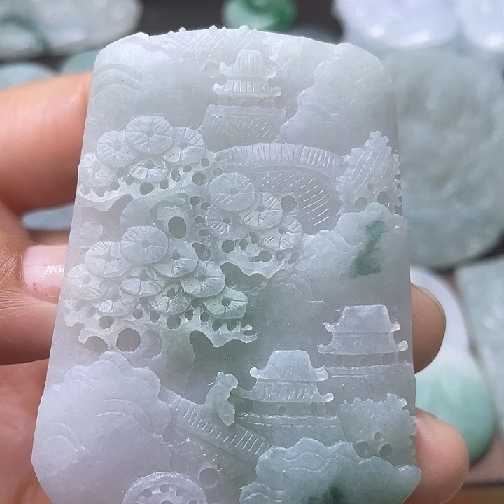 定制翡翠未镶嵌缅甸翡翠吊坠