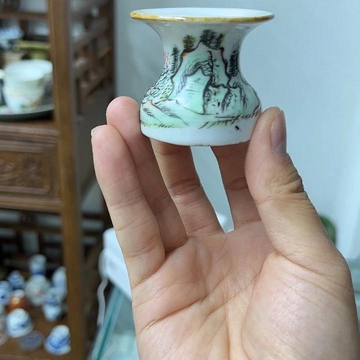 诚***信陶摆件精美的陶瓷摆件……