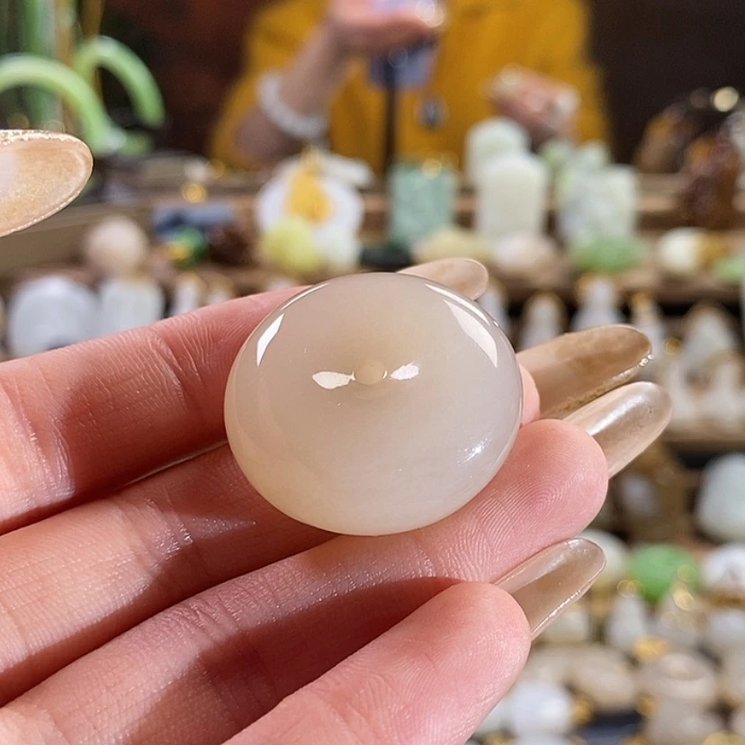 【闪购商品】和田玉吊坠未镶嵌