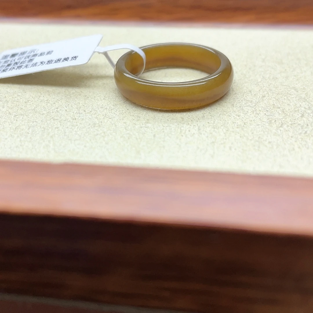 未镶嵌戒指和田玉焦糖窄条18mm