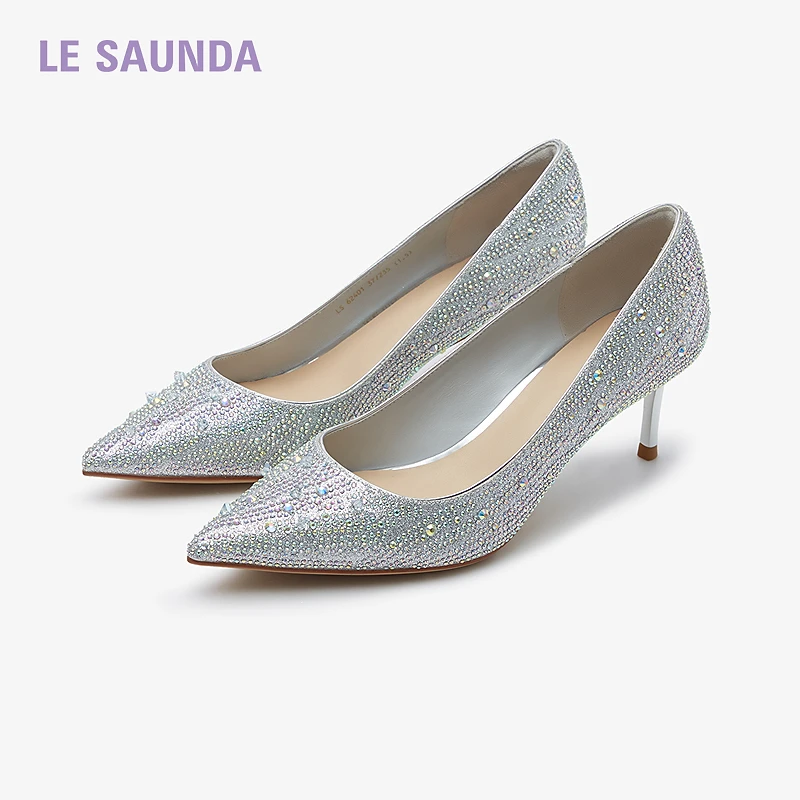 莱尔斯丹2024春季新款优雅烫钻尖头细高跟女单鞋新娘婚鞋5M62401