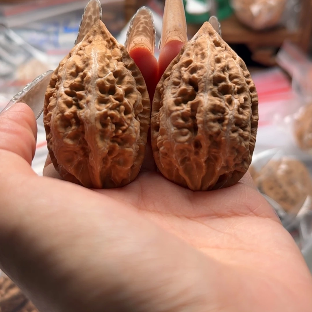 文玩核桃把件关东木子楸百核82