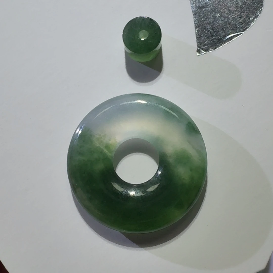 h***h颈饰未镶嵌翡翠甜甜圈