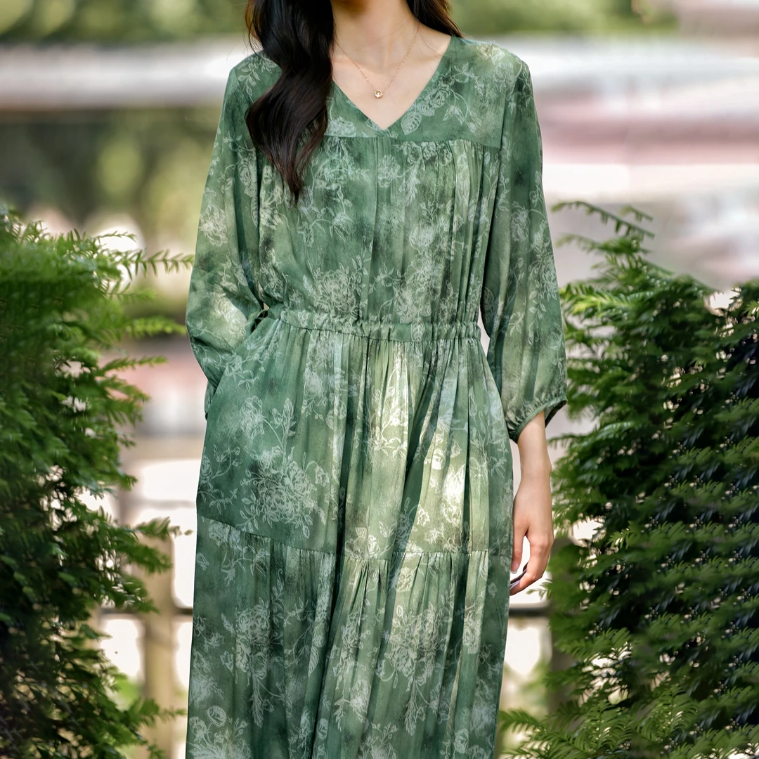 2025新款夏季棉绸七分袖连衣裙人造棉印花宽松大码休闲度假长裙子