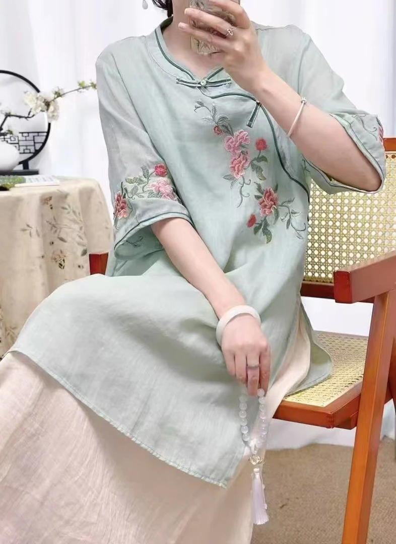依花》国风苎麻42支短袍立领斜襟刺绣新中式唯美叠穿旗袍