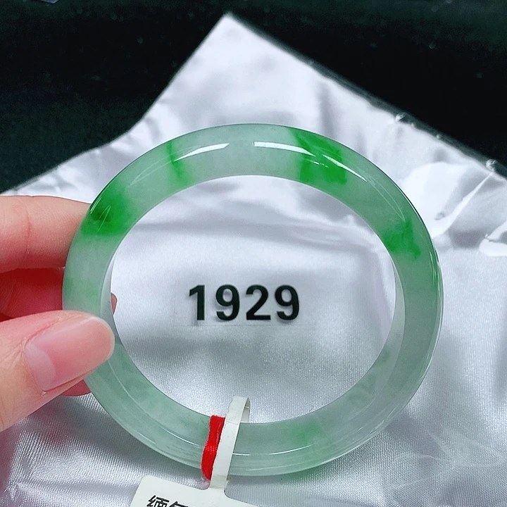 翡翠未镶嵌手镯翡翠手镯未镶嵌