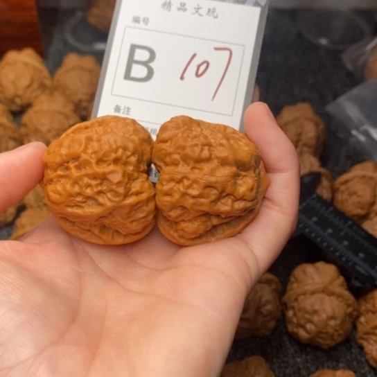 吊坠桃核此****我是第一百40