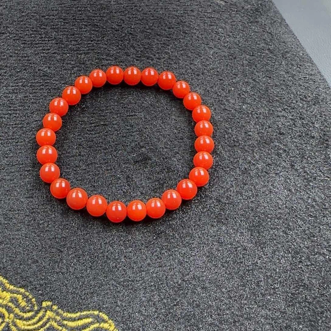 南红玛瑙未镶嵌手串辣椒红7mm单圈